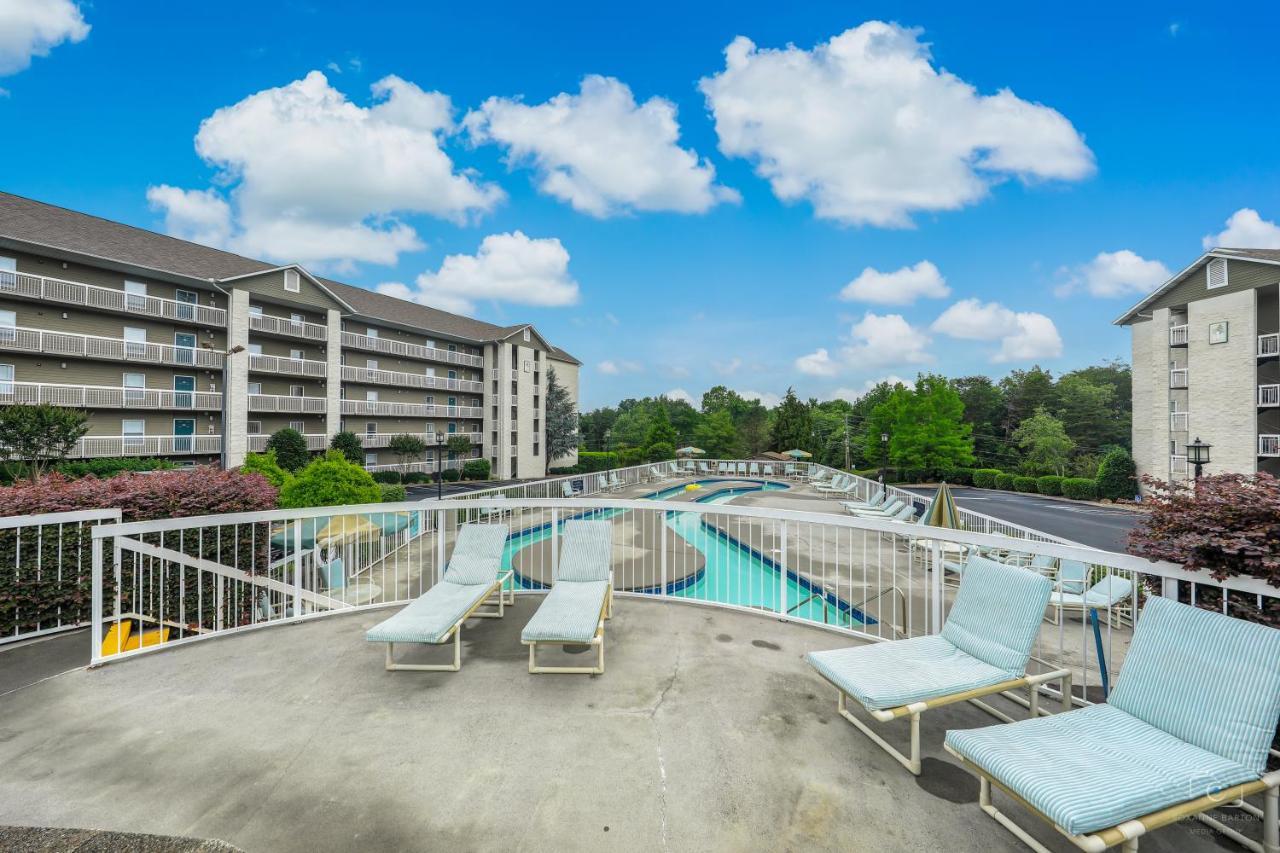 Your Mountain Escape Whispering Pines 244 Apartment Pigeon Forge Exterior photo